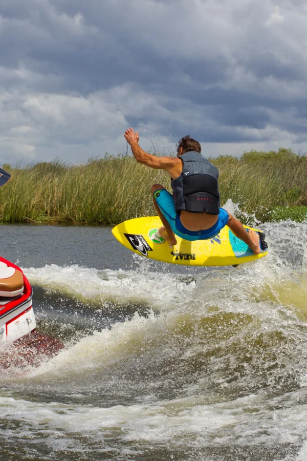 O’Neill ASSAULT USCG VEST^ Wake-Waterski Vests