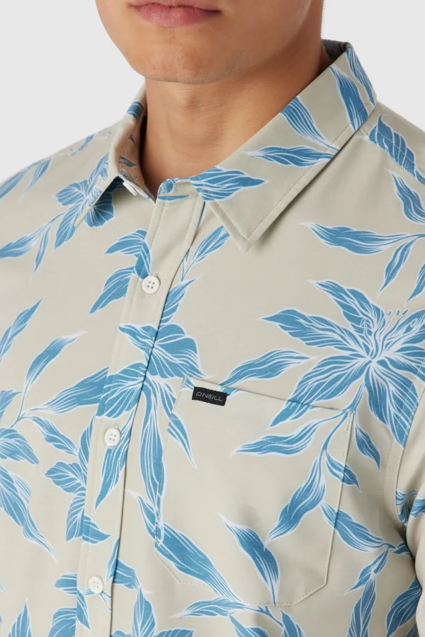 O’Neill TRVLR UPF TRAVERSE RELAXED FIT SHIRT^ Shirts & Flannels