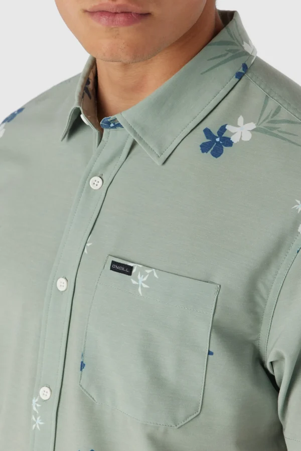 O’Neill TRVLR UPF TRAVERSE STANDARD FIT SHIRT^ Shirts & Flannels